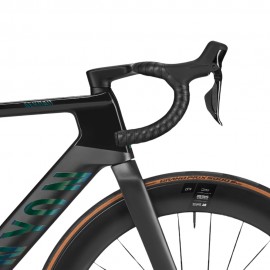 2024 Canyon Aeroad CFR Di2 Road Bike