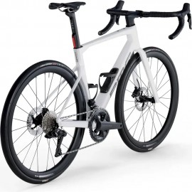 2026 BMC Roadmachine 01 FOUR