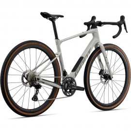 2026 Giant Revolt Advanced 0